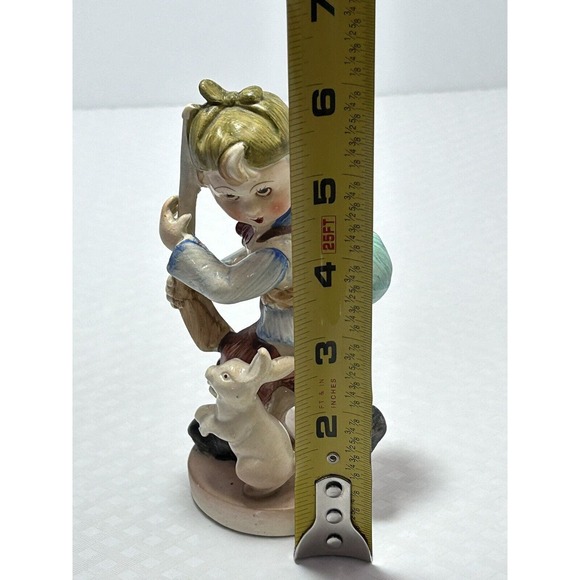 Sphinx Ceramic Vintage Figurine - Little Boy Holding A Gun With Rabbit - Picture 9 of 10